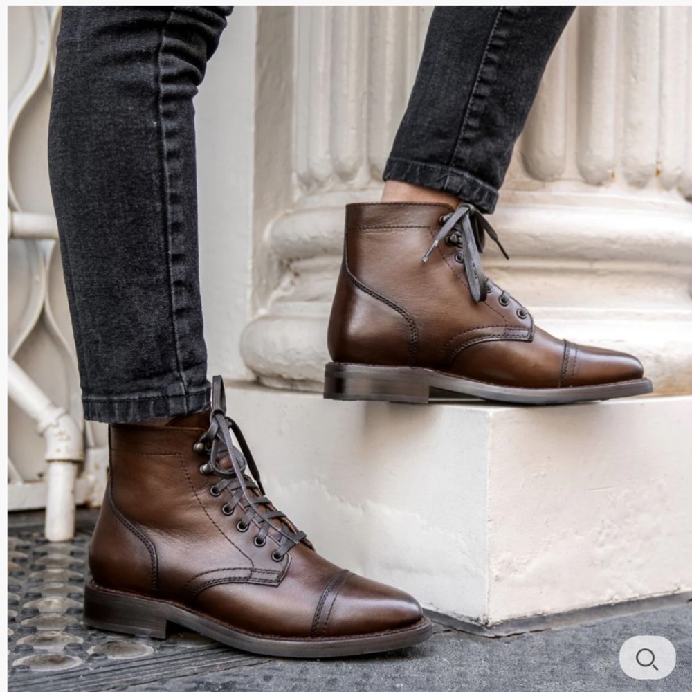 Thursday Boots-Captain in walnut